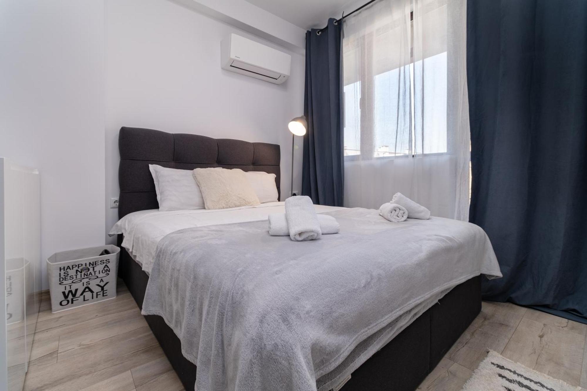 1-Bedroom Apartment With Free Private Parking بلوفديف المظهر الخارجي الصورة